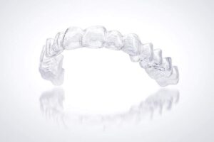 マウスピース矯正のイラスト