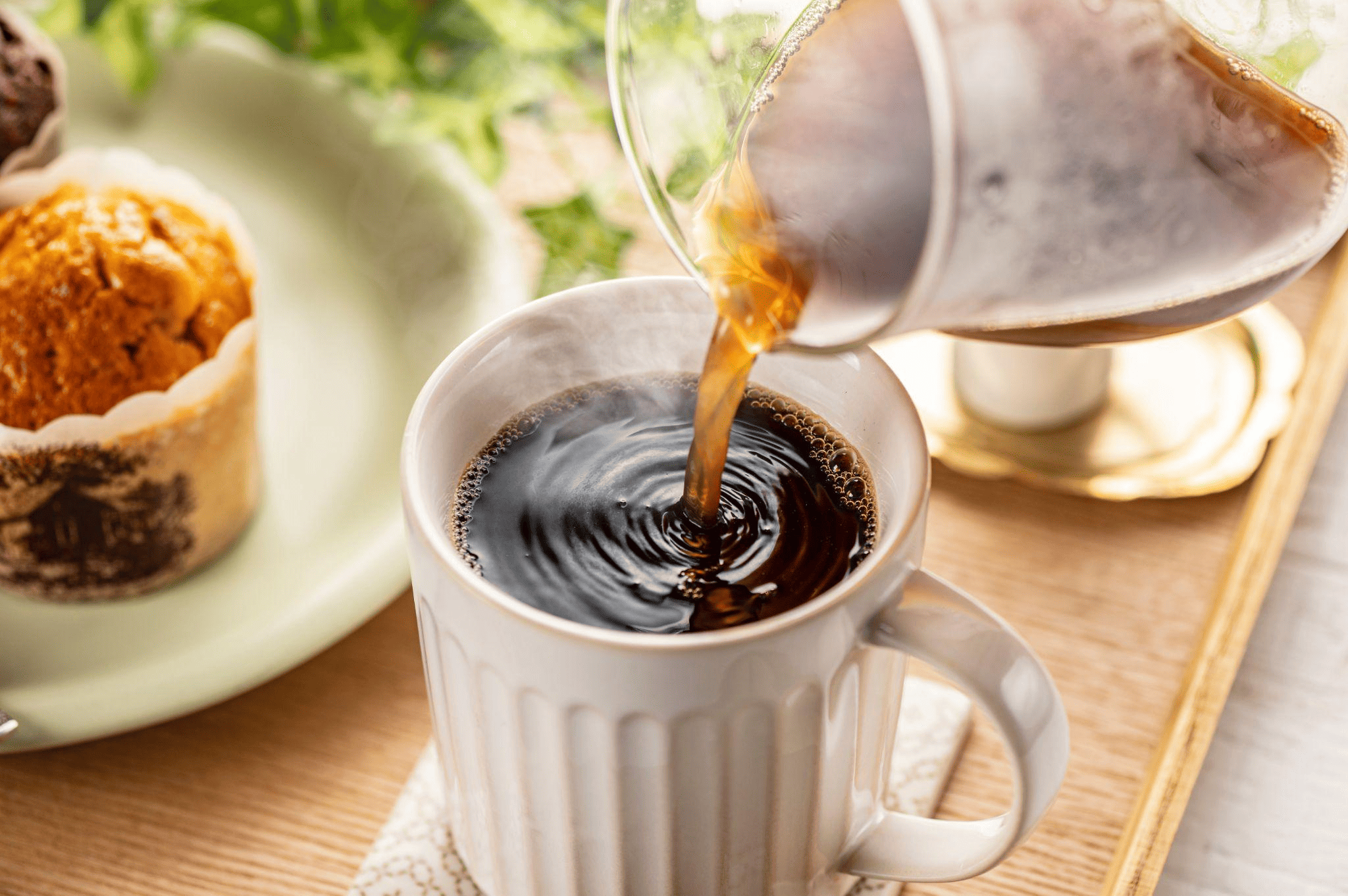 インビザライン中にコーヒーは飲める?知っておきたい注意点と対策