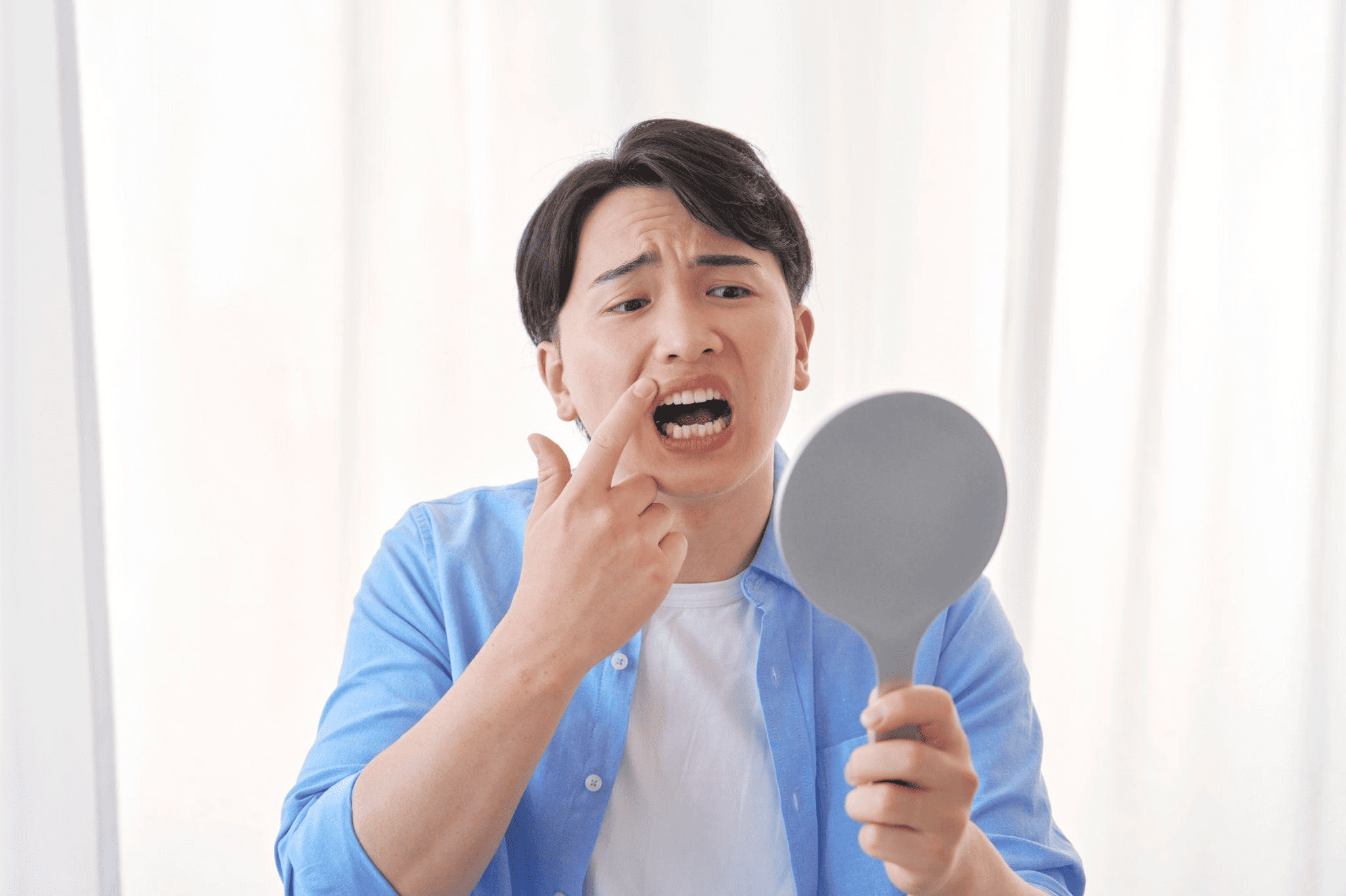 なぜインビザライン治療後にリテーナーが必要なのか？